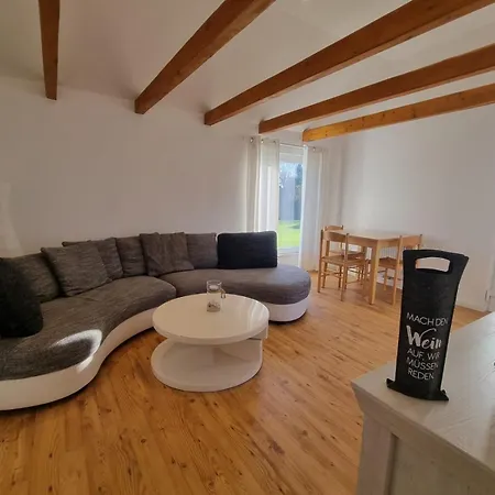 Ankerplatz Ferienhaus *